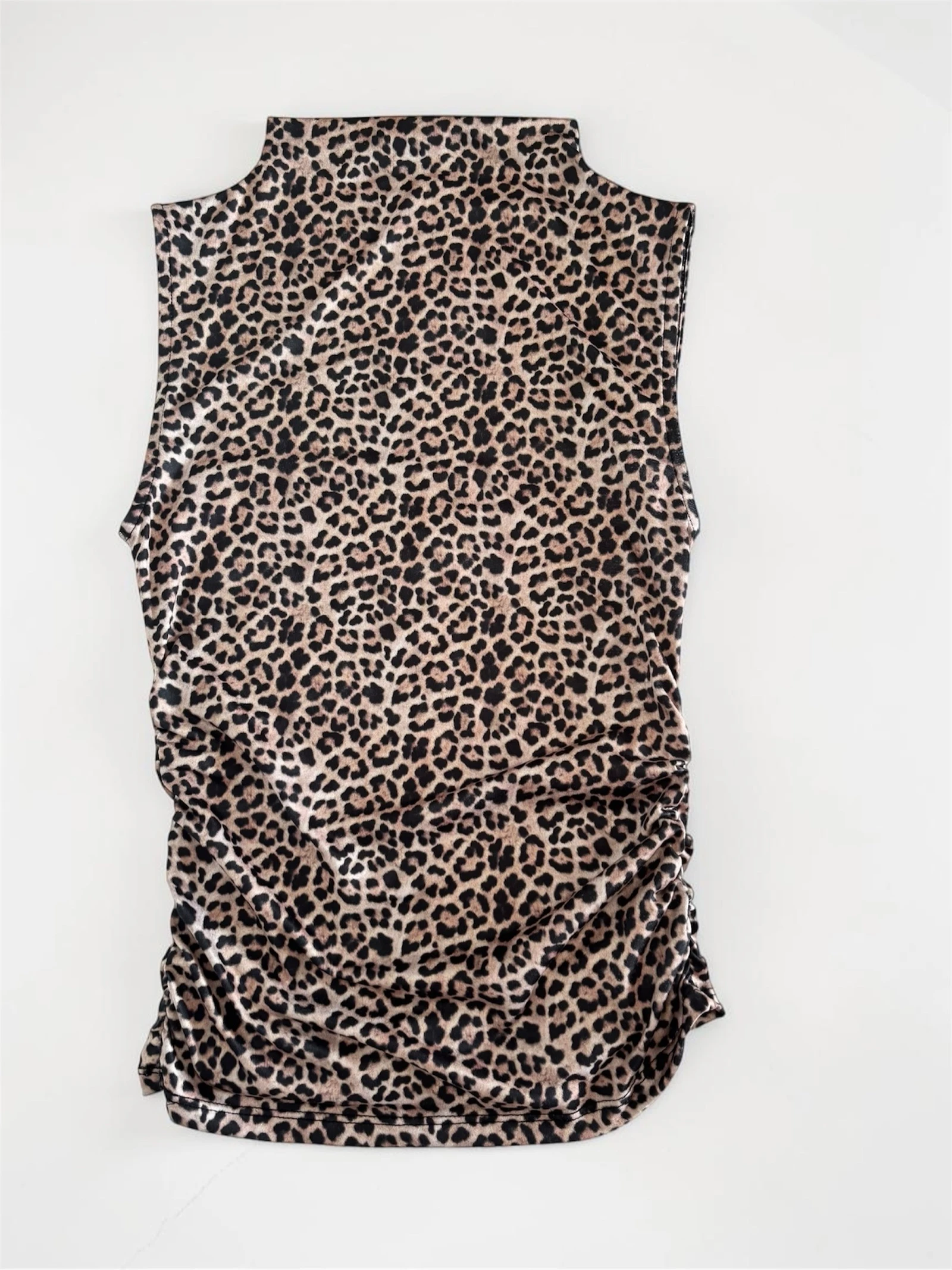 Top franzido com estampa de leopardo gola alta / sem mangas – photo 2